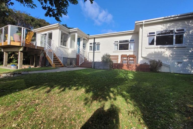 Photo of property in 70 Rawhiti Road, Pukerua Bay, Porirua, 5026