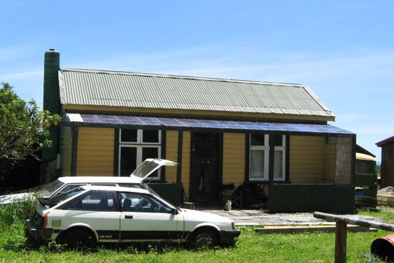 Photo of property in 126 Torea Street, Granity, 7823