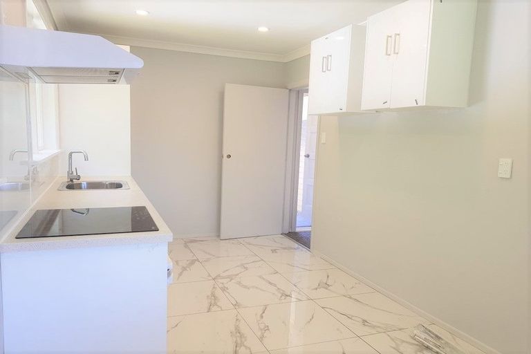 Photo of property in 38 Cardiff Crescent, Cannons Creek, Porirua, 5024