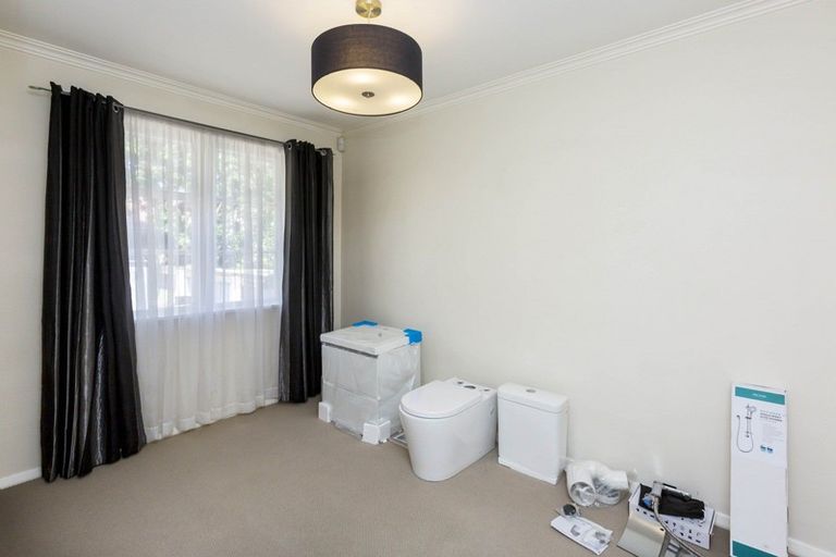 Photo of property in 2b Liverpool Street, Trentham, Upper Hutt, 5018