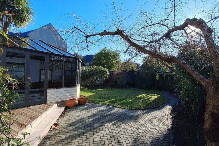 Photo of property in 23 Rugby Street, Merivale, Christchurch, 8014