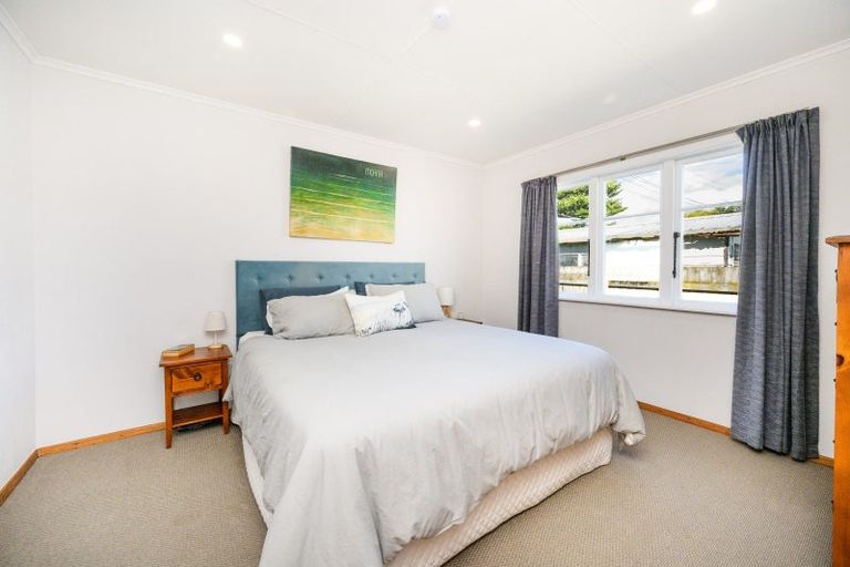 Photo of property in 11 Ngaire Street, Longburn, Palmerston North, 4412