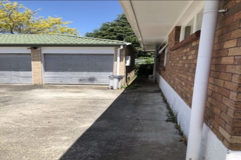 Photo of property in 8 Kay Road, Manurewa, Auckland, 2102