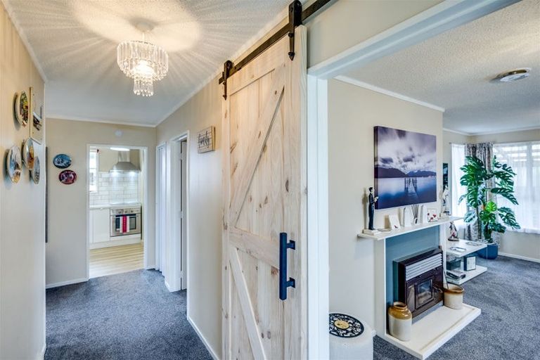 Photo of property in 30 Argyll Crescent, Tamatea, Napier, 4112