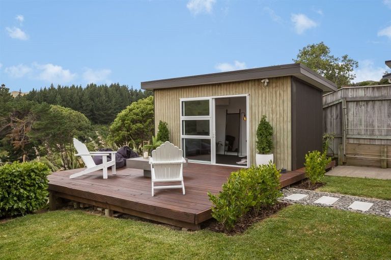 Photo of property in 59 Te Puia Drive, Aotea, Porirua, 5024