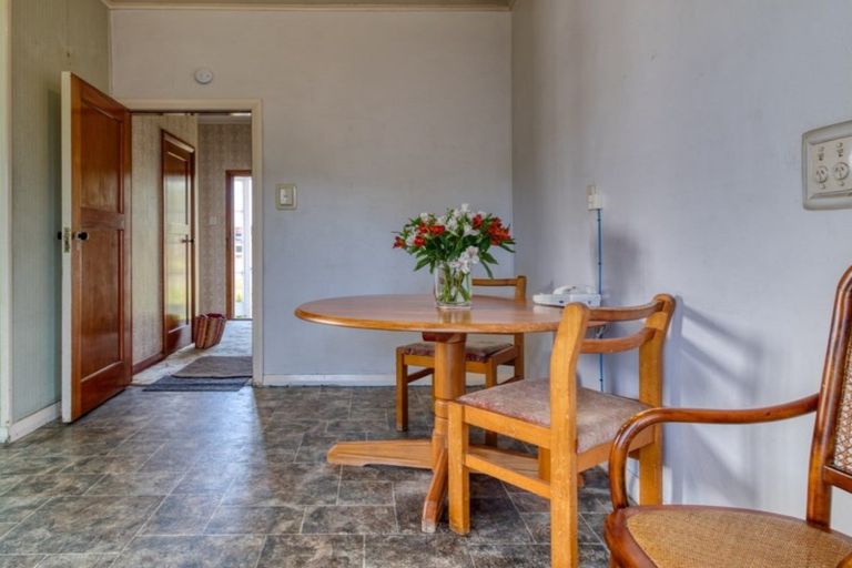 Photo of property in 6 Rutherford Road, Marewa, Napier, 4110