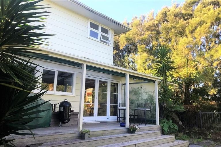 Photo of property in 70 Trig Road, Whenuapai, Auckland, 0618