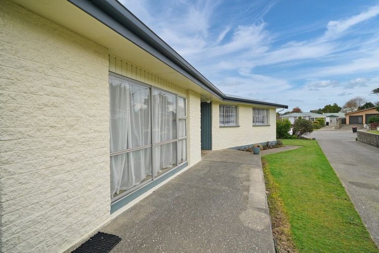 Photo of property in 59 Cunningham Street, Grasmere, Invercargill, 9810