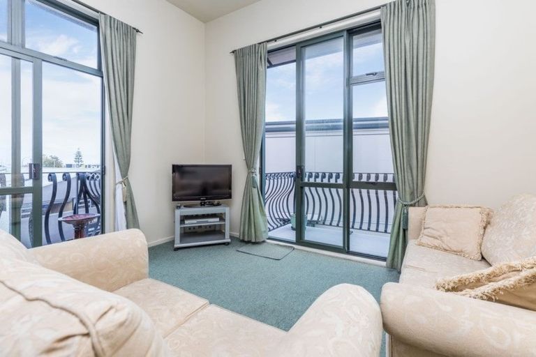 Photo of property in 3a/30 Randolph Street, Eden Terrace, Auckland, 1010