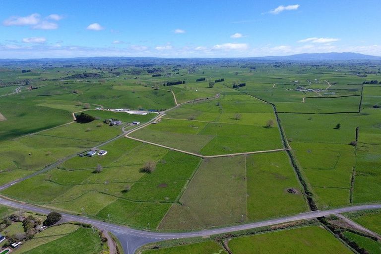 Photo of property in 16 Mcrae Road, Otewa, Otorohanga, 3972