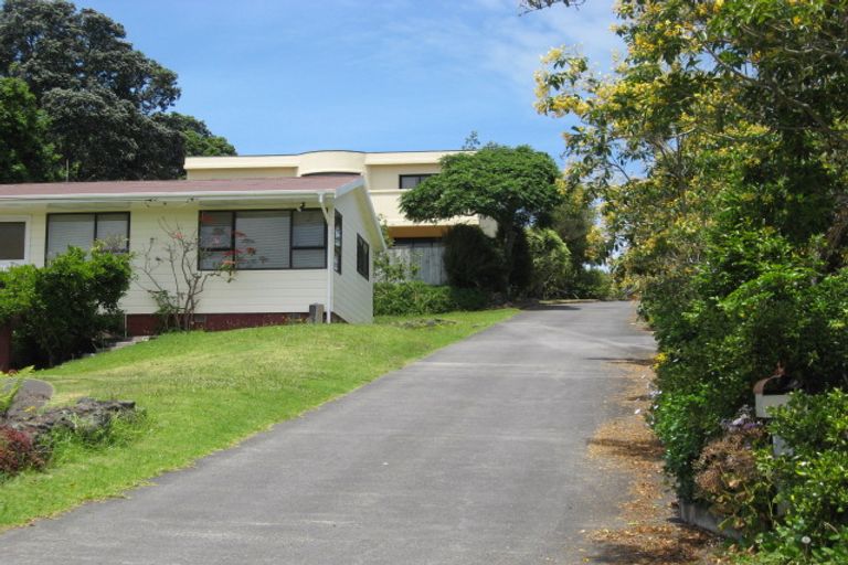 Photo of property in 83 Taylor Road, Mangere Bridge, Auckland, 2022