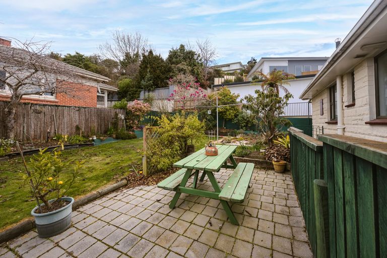 Photo of property in 4b Clyde Street, Oamaru North, Oamaru, 9400