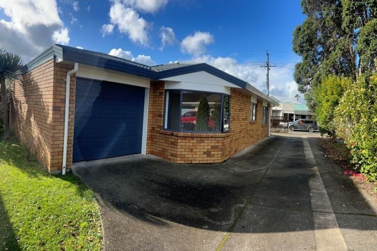Photo of property in 129 Kamo Road, Kensington, Whangarei, 0112