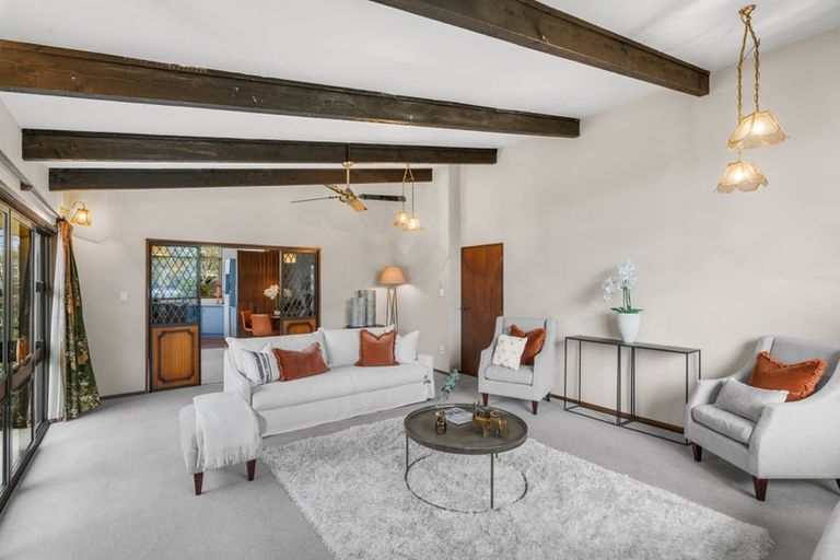 Photo of property in 30 Kingham Place, Avonhead, Christchurch, 8042