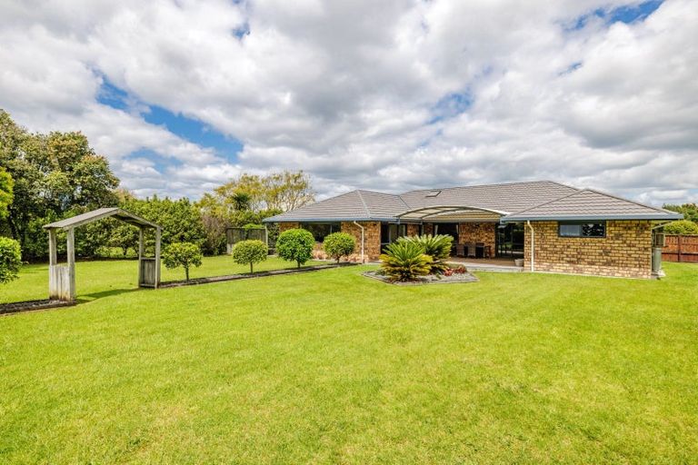 Photo of property in 20 Edkins Road, Kerikeri, 0230
