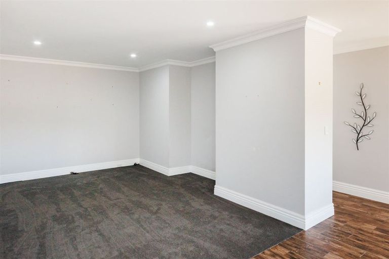 Photo of property in 52 Highland View Drive, Tokomaru, Palmerston North, 4474
