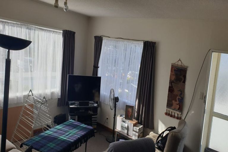 Photo of property in 3/4 Overtoun Terrace, Hataitai, Wellington, 6021