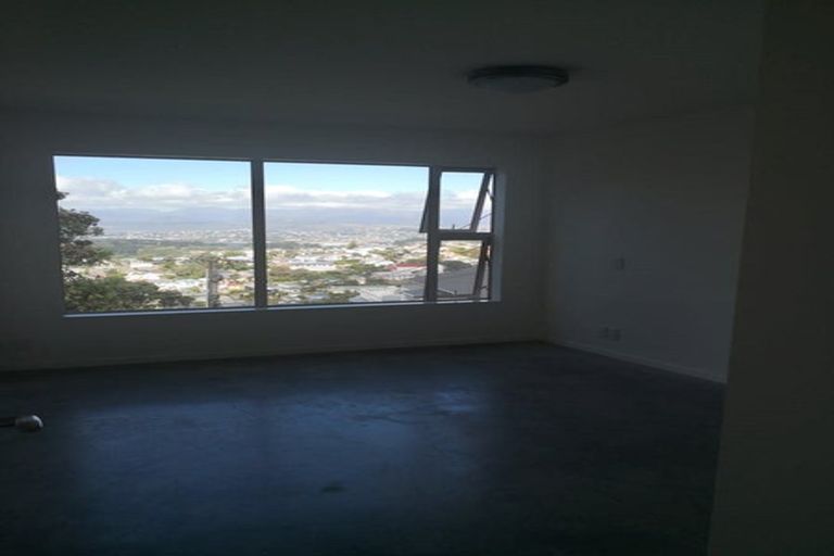 Photo of property in 48 Mitchell Street, Brooklyn, Wellington, 6021