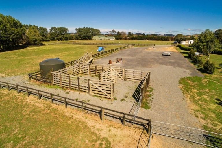 Photo of property in 102h Moumoukai Road, Hunua, 2583