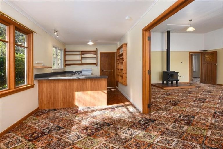 Photo of property in 192 Doctors Point Road, Waitati, 9085