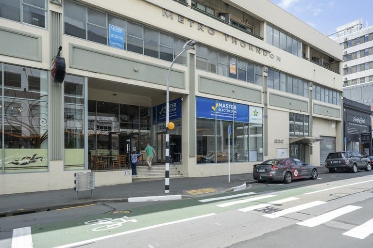 Photo of property in Metro Apartments, 11/220 Thorndon Quay, Pipitea, Wellington, 6011