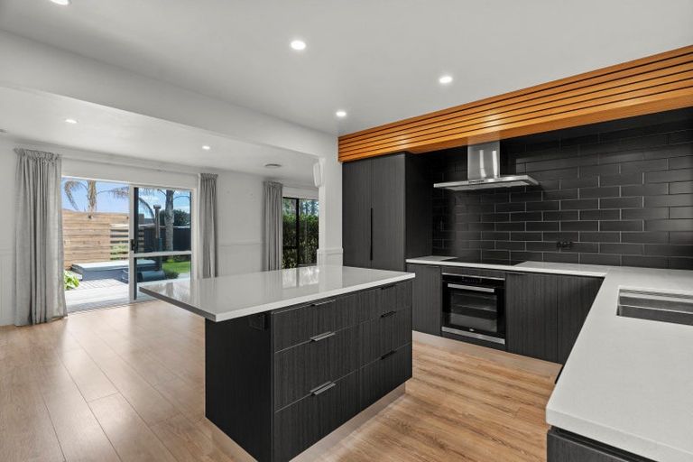 Photo of property in 22 Matipo Place, Edgecumbe, 3120