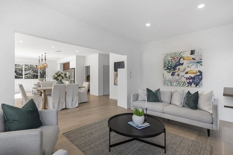 Photo of property in 12 Marae Road, Greenhithe, Auckland, 0632