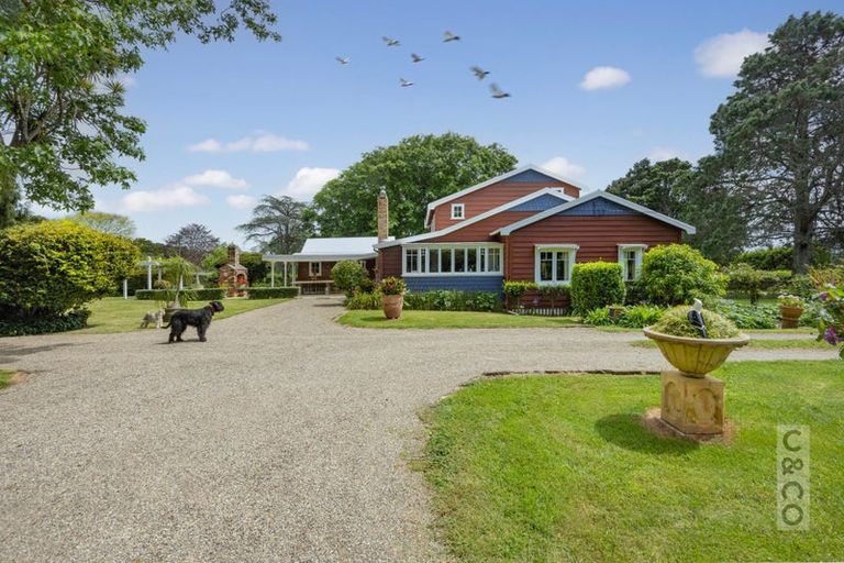 Photo of property in 218 Pomona Road, Kumeu, 0891