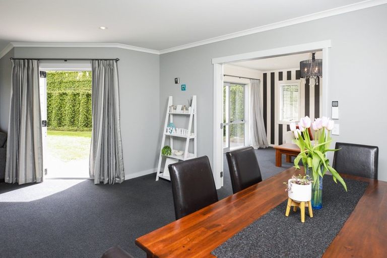 Photo of property in 13 Castleton Way, Flagstaff, Hamilton, 3210