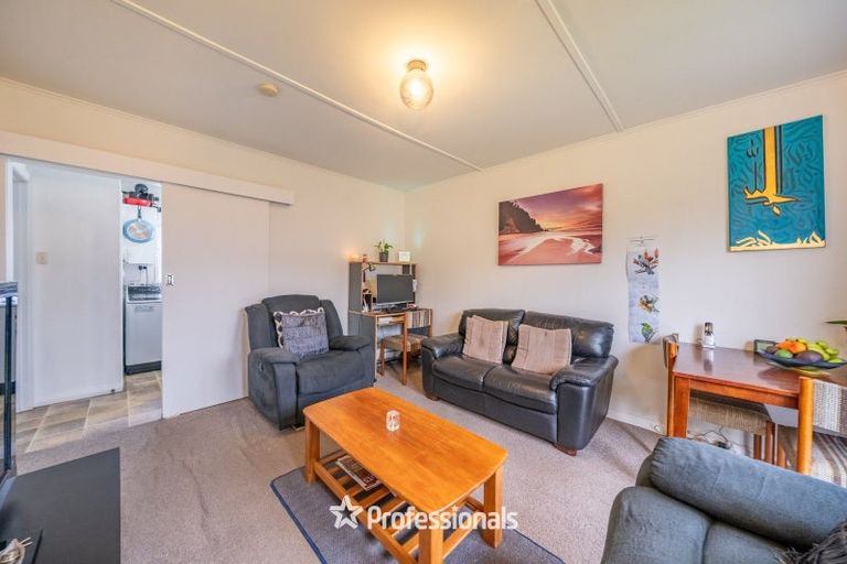 Photo of property in 1/1079 High Street, Taita, Lower Hutt, 5011