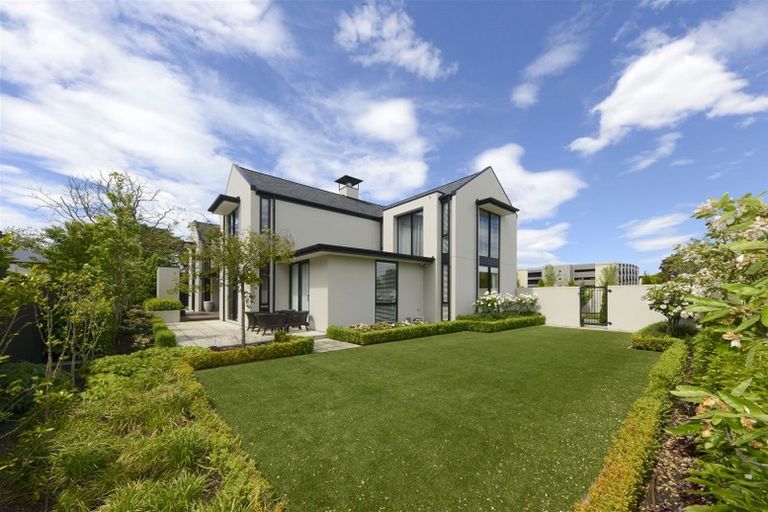 Photo of property in 6 Circuit Street, Merivale, Christchurch, 8052