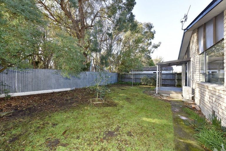 Photo of property in 2/36 Compton Street, Woolston, Christchurch, 8062