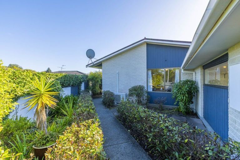 Property details for 15 Rosebank Grove, Waikanae, 5036