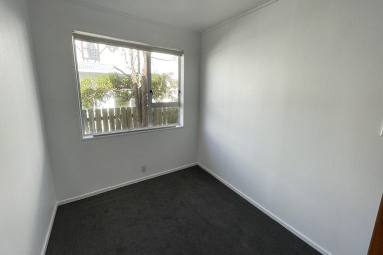 Photo of property in 1/35 Inglis Street, Seatoun, Wellington, 6022