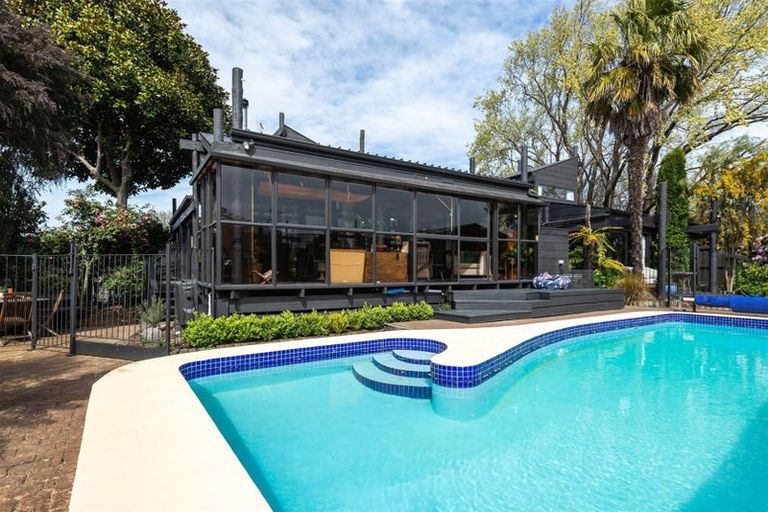 Photo of property in 45b Glenharrow Avenue, Avonhead, Christchurch, 8042