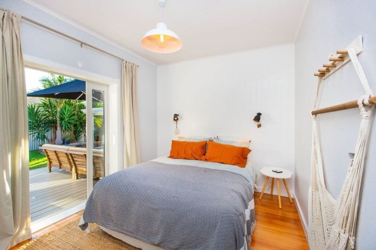 Photo of property in 5 Puriri Street, Raglan, 3225