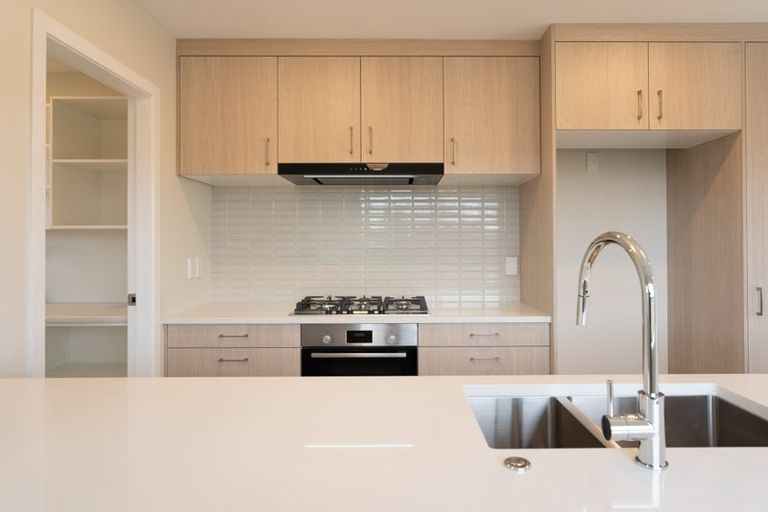 Photo of property in 70 Farnworth Terrace, Glenside, Wellington, 6037