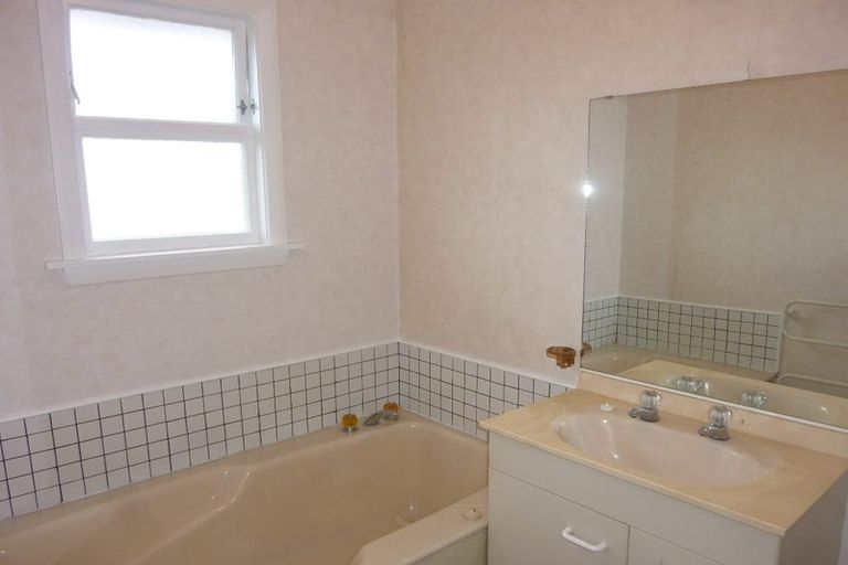 Photo of property in 5 Kingrove Street, Bishopdale, Christchurch, 8053