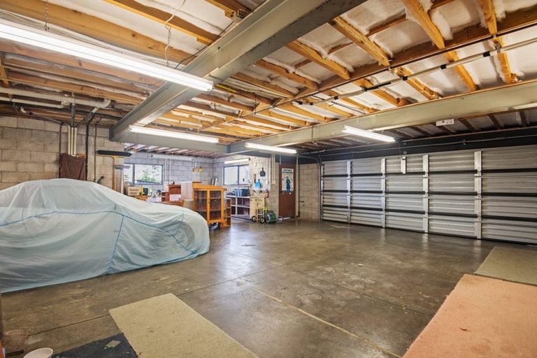 Photo of property in 19 Park View Avenue, Feilding, 4702