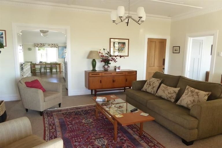 Photo of property in 36 The Esplanade, Westshore, Napier, 4110