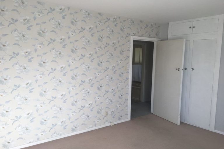 Photo of property in 4 Dunstan Crescent, Hornby, Christchurch, 8042