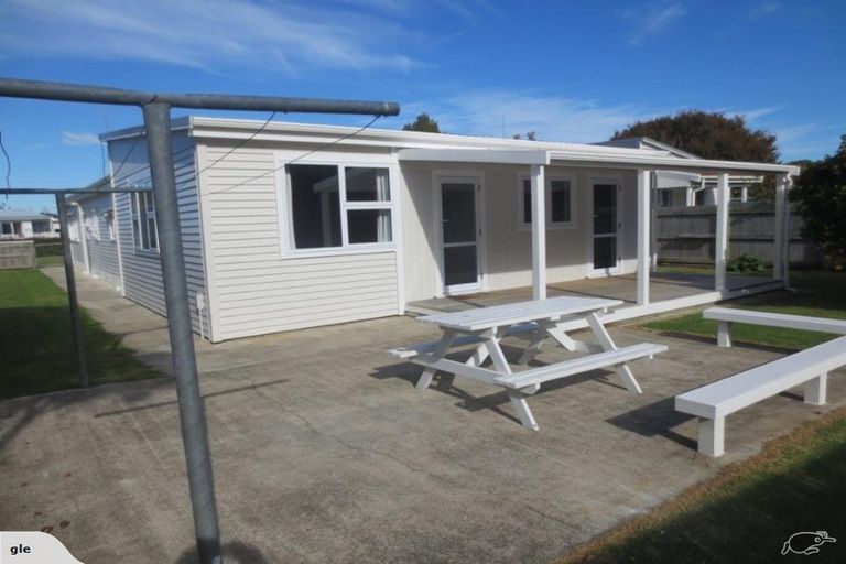 Photo of property in 6 Beach Street, Whakatane, 3120