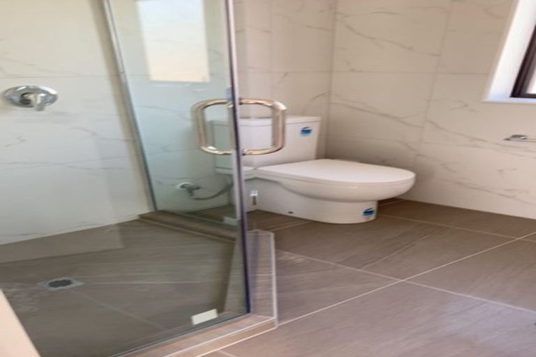 Photo of property in 10 Han Court, Glen Eden, Auckland, 0602