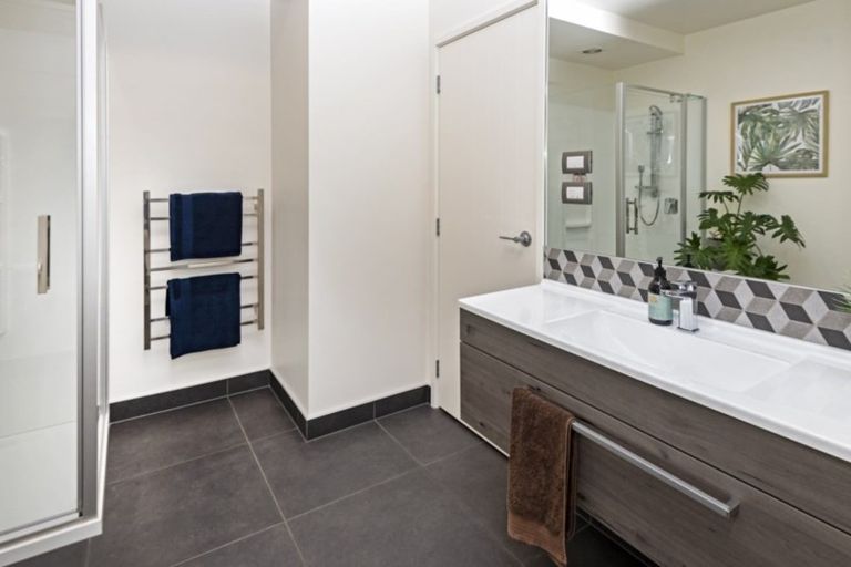 Photo of property in 23 Brownhill Road, Whitford, Manurewa, 2576