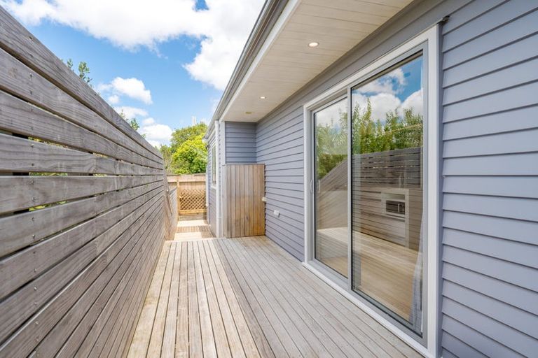 Photo of property in 129 Riverpark Crescent, Henderson, Auckland, 0610