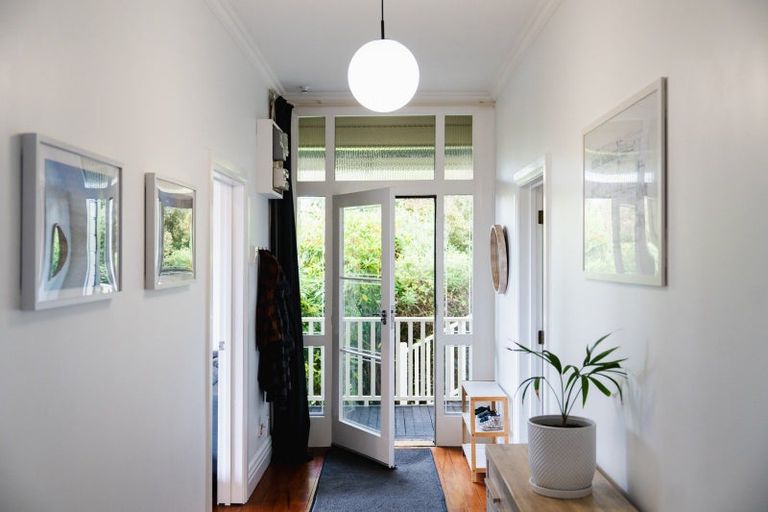 Photo of property in 3 Strathmore Crescent, Roslyn, Dunedin, 9010