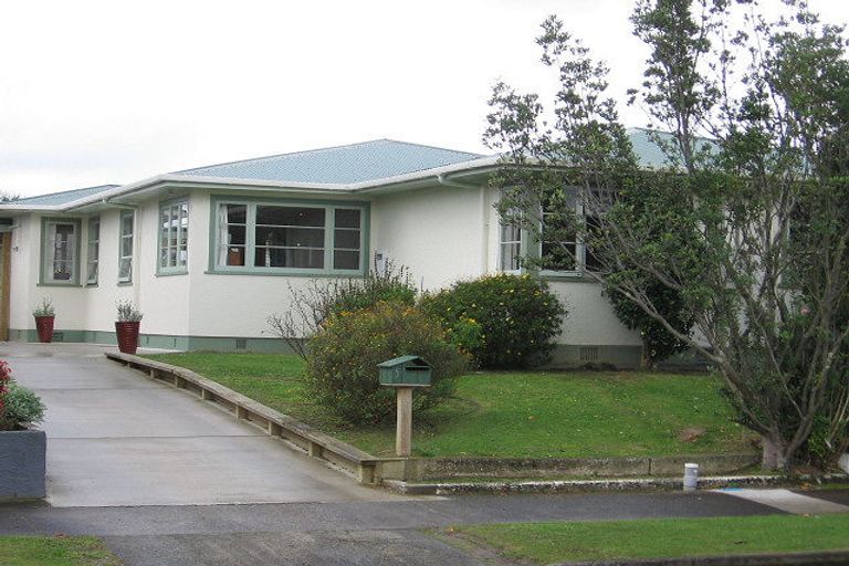 Photo of property in 5 Bond Street, Hokowhitu, Palmerston North, 4410