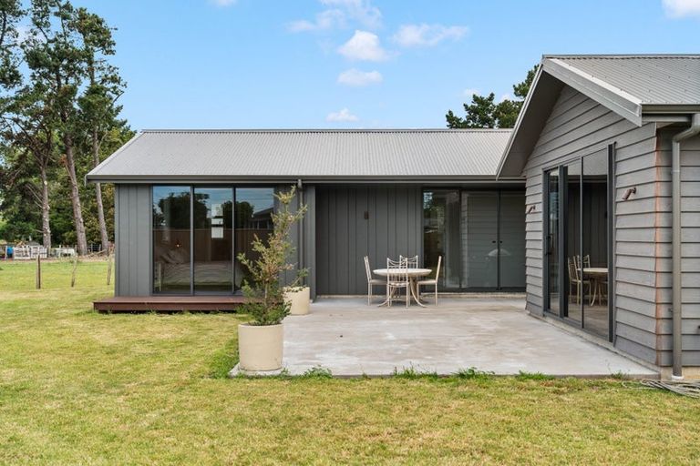Photo of property in 3 Old Orchard Road, Solway, Masterton, 5810
