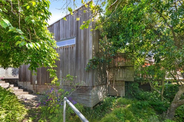 Photo of property in 22 Collingwood Street, Hokowhitu, Palmerston North, 4410