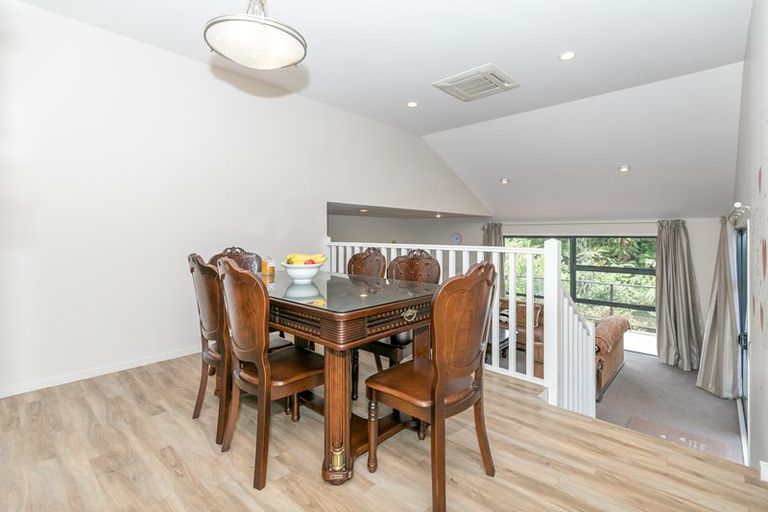 Photo of property in 14 Grenache Place, Rototuna, Hamilton, 3210